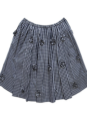 春也白 夏季显瘦遮胯a字半身裙女设计感手工立体花朵蓝白格子中裙