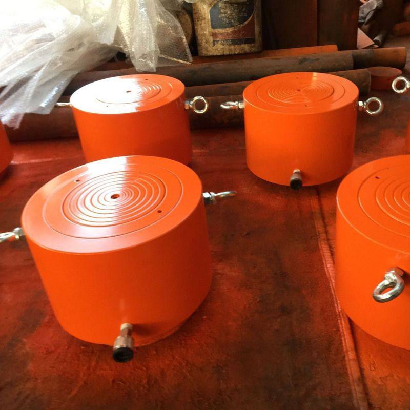 薄型液压千斤顶 30T50T75T100T150T 桥梁同步薄型千斤顶 电动同步