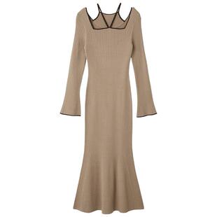 LILY BROWN2025秋冬新品优雅方领挂脖鱼尾针织连衣裙LWNO254119