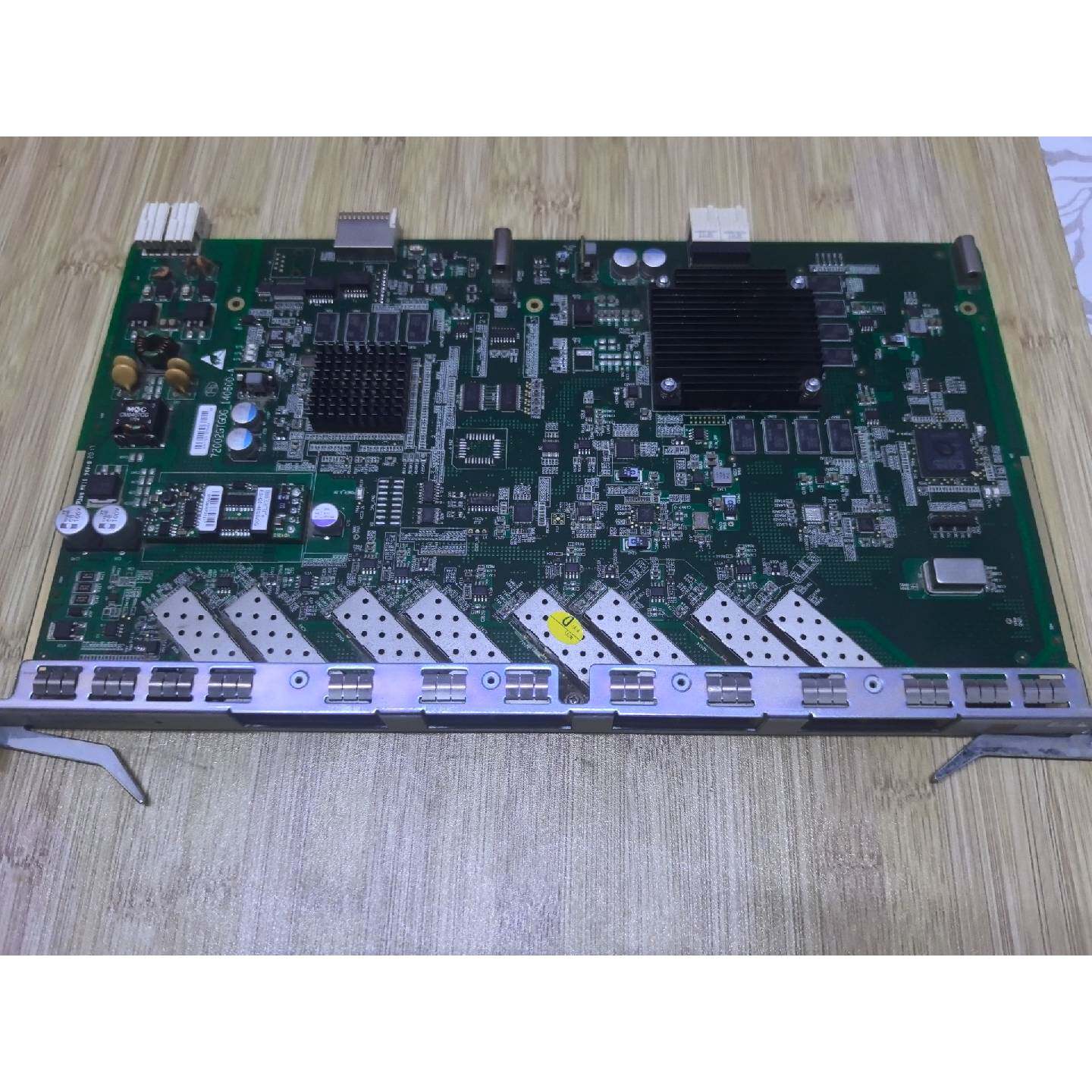 议价中兴GTGO G21模块,拆机件,接口齐全。适合中兴C300