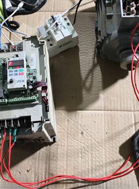 溢价-佛斯特变频器，FST-500-2R2S2，2.2kW