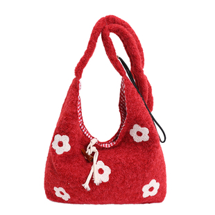 松弛感毛呢包包女2025新款休闲大容量斜挎包秋冬季毛绒单肩水桶包