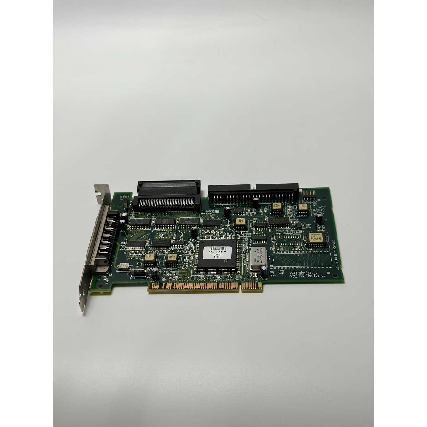 【议价】AdaptecAHA2944UW高压差分卡SCSI