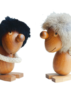 北欧风格简约实木客厅电视柜装饰摆件家居饰品木质木偶玩偶礼物