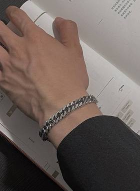 钛钢不掉色古巴链手链男潮高级感原创设计冷淡风甜酷女孩配饰