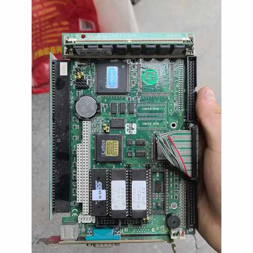 询价研华工控主板PCA-6135 Rev.B2，带256KX16