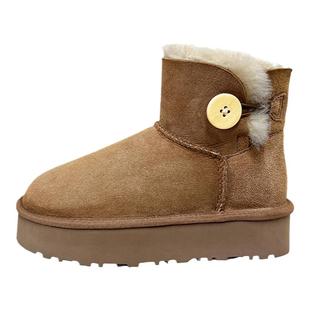 厚底经典木扣雪地靴2025冬皮毛一体百搭短筒靴加绒加厚靴子纯羊毛
