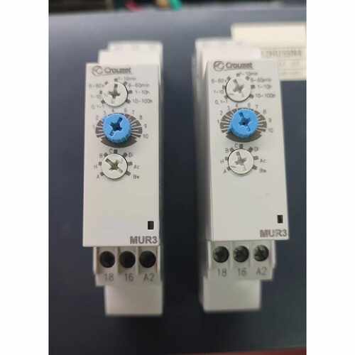 溢价-Crouzet MUR3多功能时间继电器 外观成色如图 功能