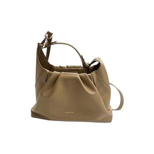 千百度通勤四季通用女包2025年新款春轻奢百搭斜跨小包A25149002