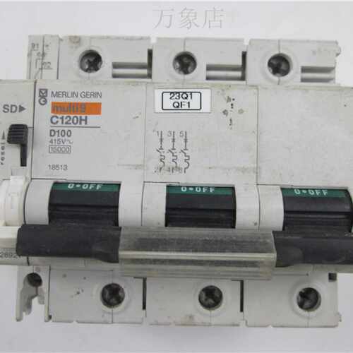 议价MERLIN GERIN  MULTI9 C120H D100 断路器 空开 3P 实物拍摄