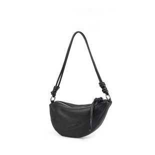 羊皮饺子包真皮包包女新款腋下韩版小众马鞍牛角包百搭斜挎单肩包