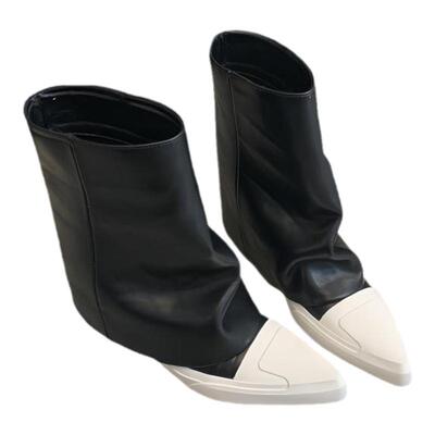 尖头平底裤管靴女2025秋新款显瘦