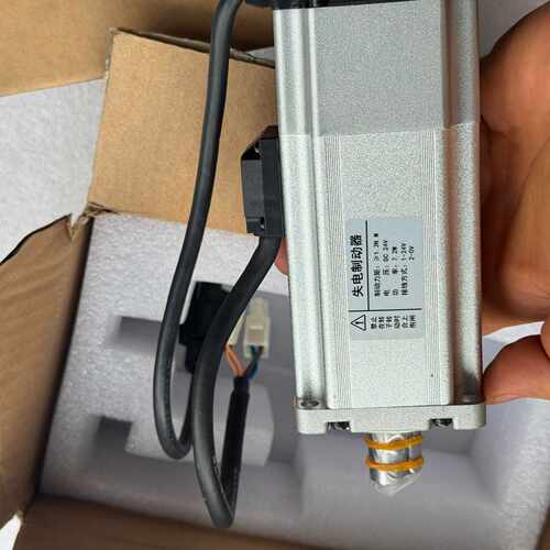 溢价-MS6H-60CS30BZ1-20P4  信捷电机