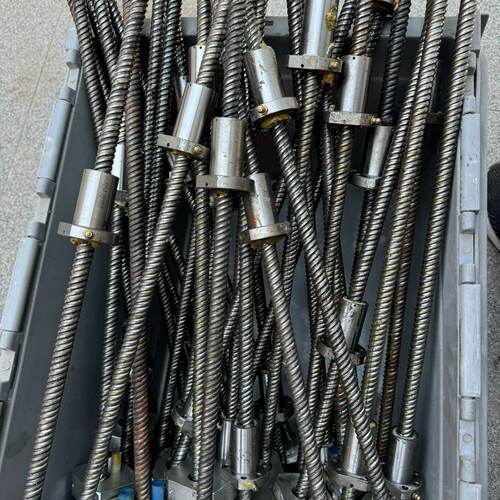 溢价-上银滚珠丝杆S180K2L-2丝杆全长700mm，，实