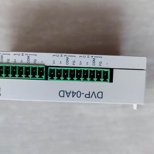 【询价】台达PLC扩展模块DVP04AD-S成色实物图，功能正常适用
