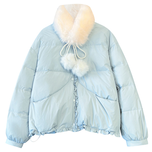 超火奶蓝色面包羽绒服配白色毛领围脖女士2025冬装新短款加厚外套