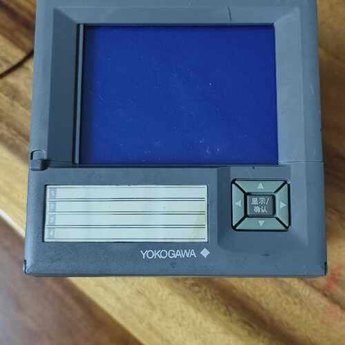 AX102-4-3 YOKOGAWA横河无纸记录仪 工业记录仪 数据采集