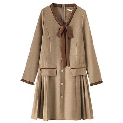 学院风A字蝴蝶结百褶连衣裙300斤