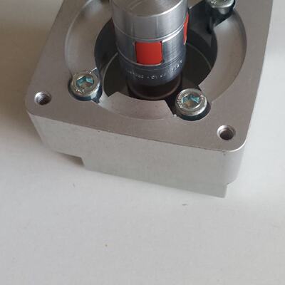 溢价-EAMM-A-L38-60P 2037246 EGC-70轴