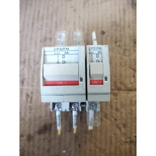 【议价】40包2个富士断路器CP32FM3和CP31FM3实