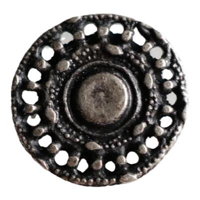 18mm旧银色金属镂空纽扣