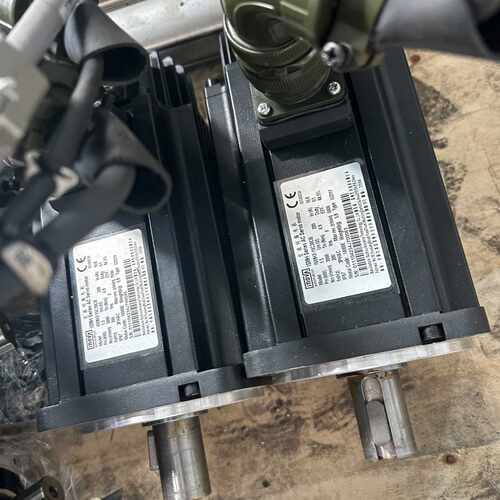 溢价-汇川伺服 IS620PSR12I-C电机型号ISMH2-15