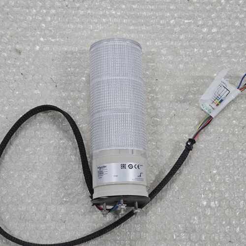 SCHNEIDER XVGB3SW NEW