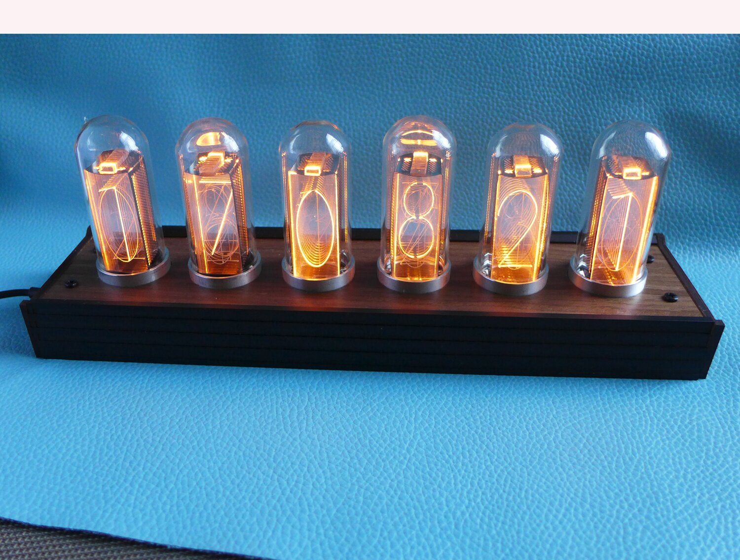 定制led之门复古石摆辉光竞电氛围闹钟时钟拟桌面时钟y件命运夜光