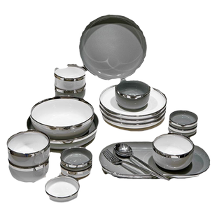 轻奢碗碟套装家用碗具2026新款碗盘碗筷组合乔迁礼盒装高级感餐具