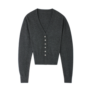 伊纳芙法式气质v领针织开衫女2025秋新款宽松慵懒风短款毛衣外套