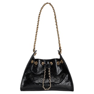 CHARLES&KEITH26夏季新品CK2-10671894菱格链条单肩水桶包斜挎包