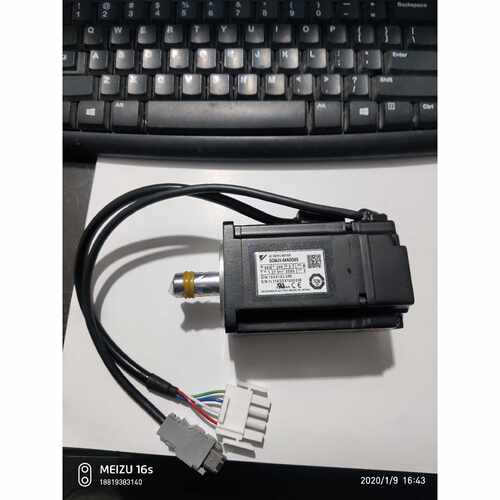议价原装新品安川电机SGMAV04AAA61现货质保一年伺服马达
