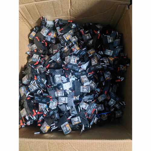 【请询价】继电器RXM2L2D和RXZE1M2C24VDC