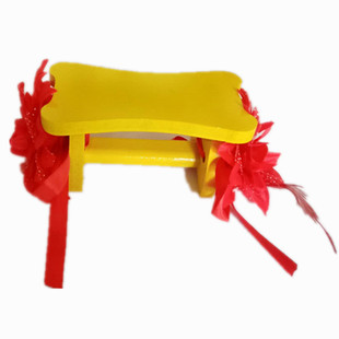 苗族板凳舞蹈演出道具表演苗家板凳舞起来原版手拿小凳子红黄色