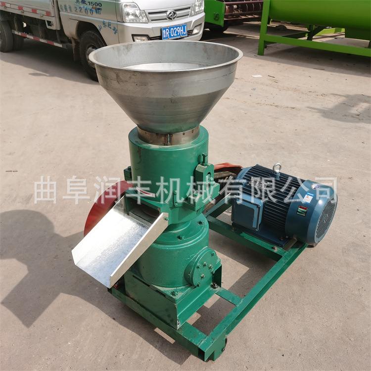 15千瓦电机饲料颗粒机挤压成型机造粒机四个牧场轮压养殖秸秆