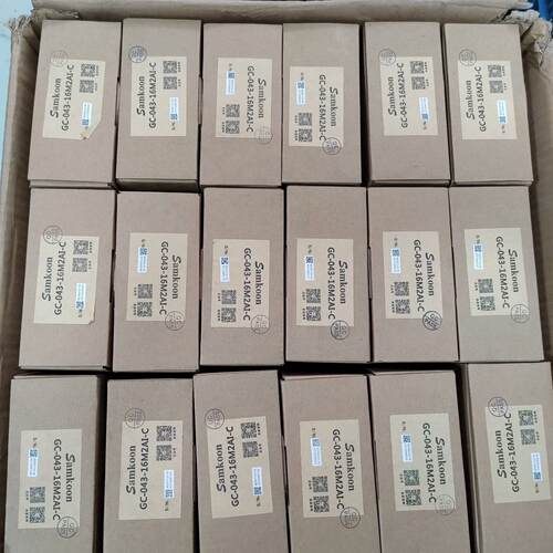 溢价-GC-043-16M2AI-C，显控触摸屏，余料，正