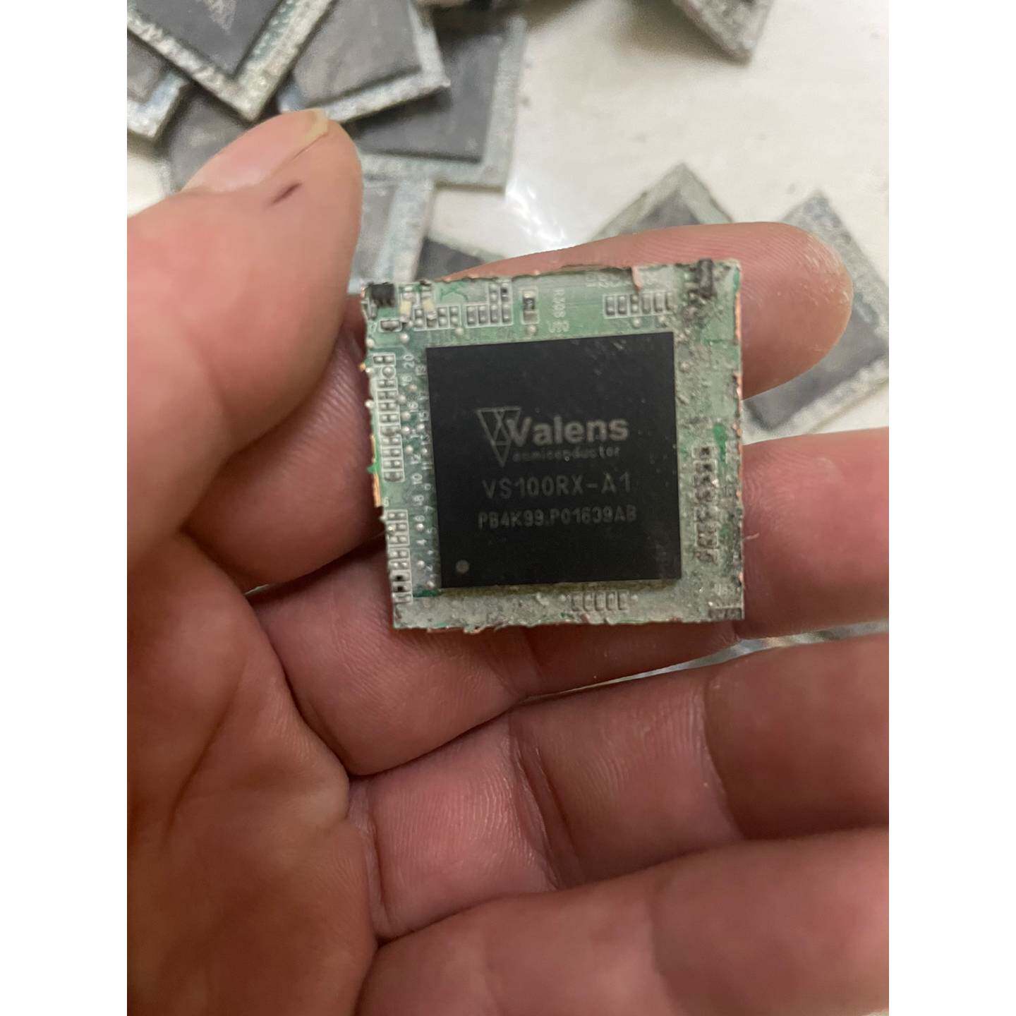 VS100RSA1芯片几百个