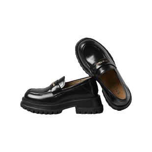 星期六真皮乐福鞋女2025新款春秋英伦风单鞋百搭厚底jk黑色小皮鞋