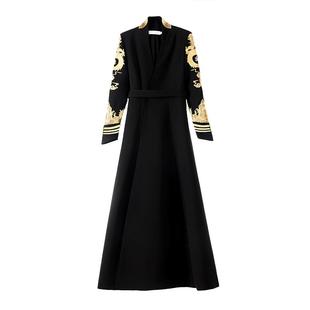 浒城古娘新款刺绣气质V领黑色长袖新中式国风战袍连衣裙女款春秋