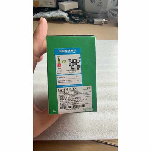 议价施耐德交流接触器 LC1E3210F5N