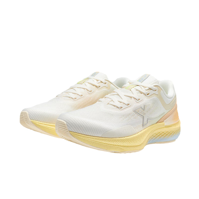 特步星耀3.0跑步女鞋运动鞋2025冬季新款正品减震回弹轻质跑鞋