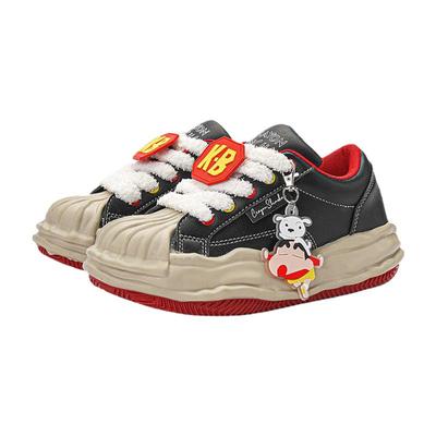 蜡笔小新秋冬百搭休闲面包板鞋