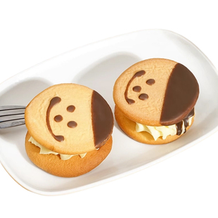 奶油笑脸蛋糕娃娃脸夹心蛋糕硬饼干8090儿时怀旧面包好吃童年早餐