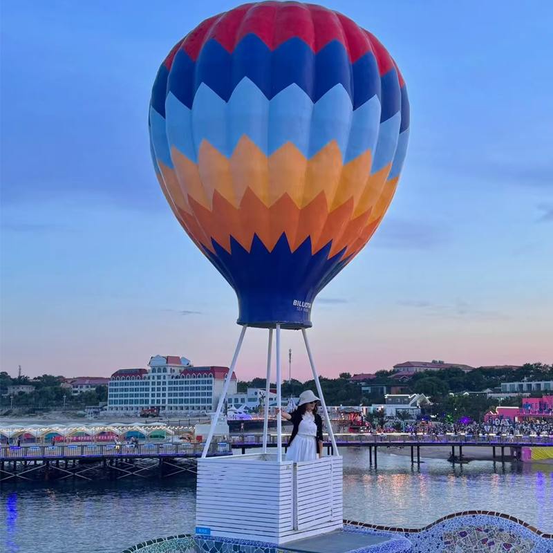 户外大型网红打卡拍照道具热气球雕塑摆件景区花海露营地美陈布置