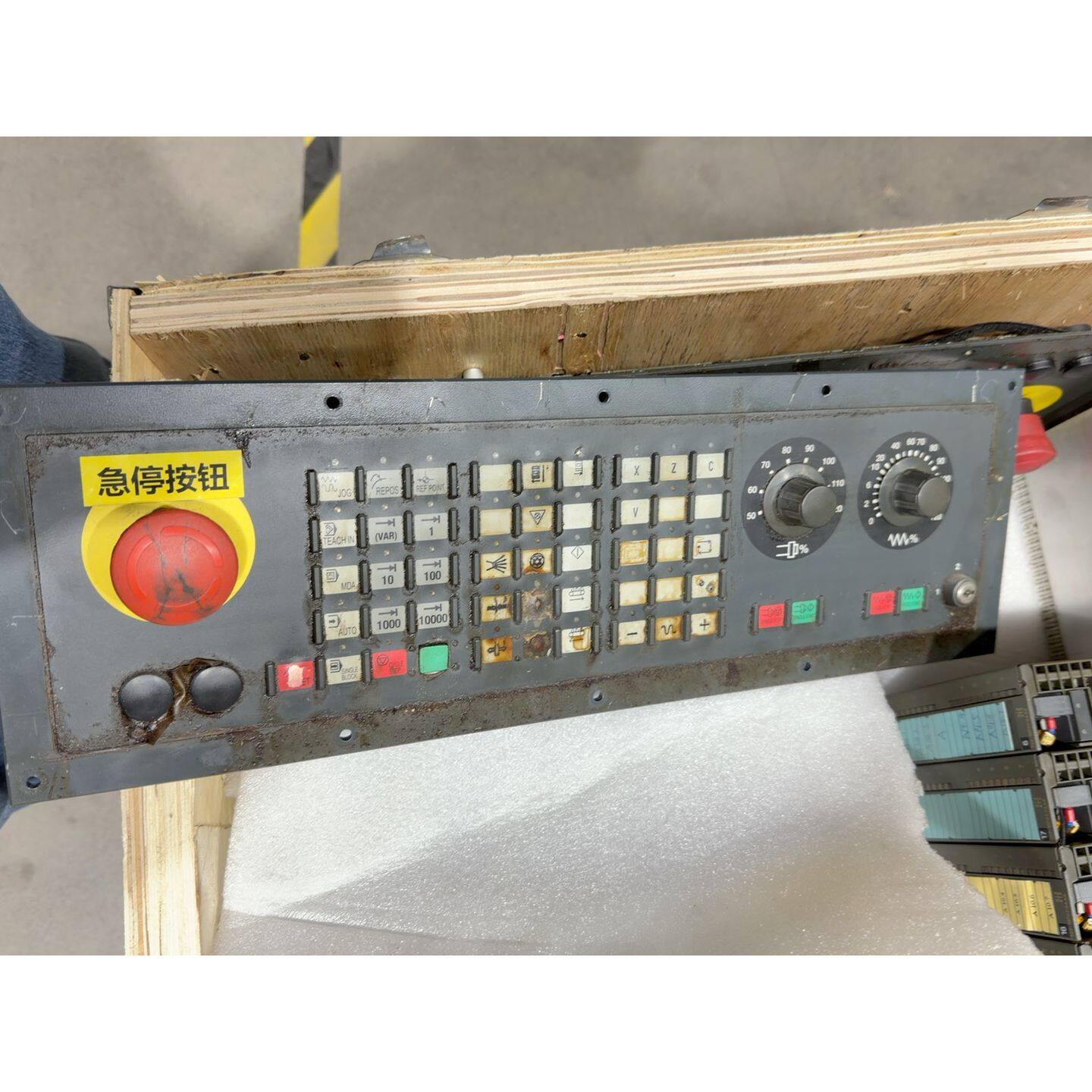 议价西门子6FC5203-0AD10-0AA0机键盘,二手