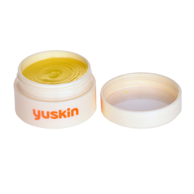 日本悠斯晶Yuskin维生素润唇膏修护补水保湿唇膜淡化唇纹防干裂