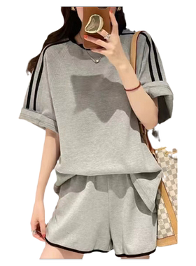一整套休闲运动套装女宽松