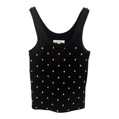 刺绣LOGO黑色针织背心MARKGONG