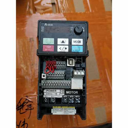 VFD4A8MS21ANSAA，0. 75kw台达拆机一个，