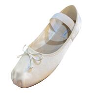 小池在首尔圆头平底绸缎玛丽珍鞋